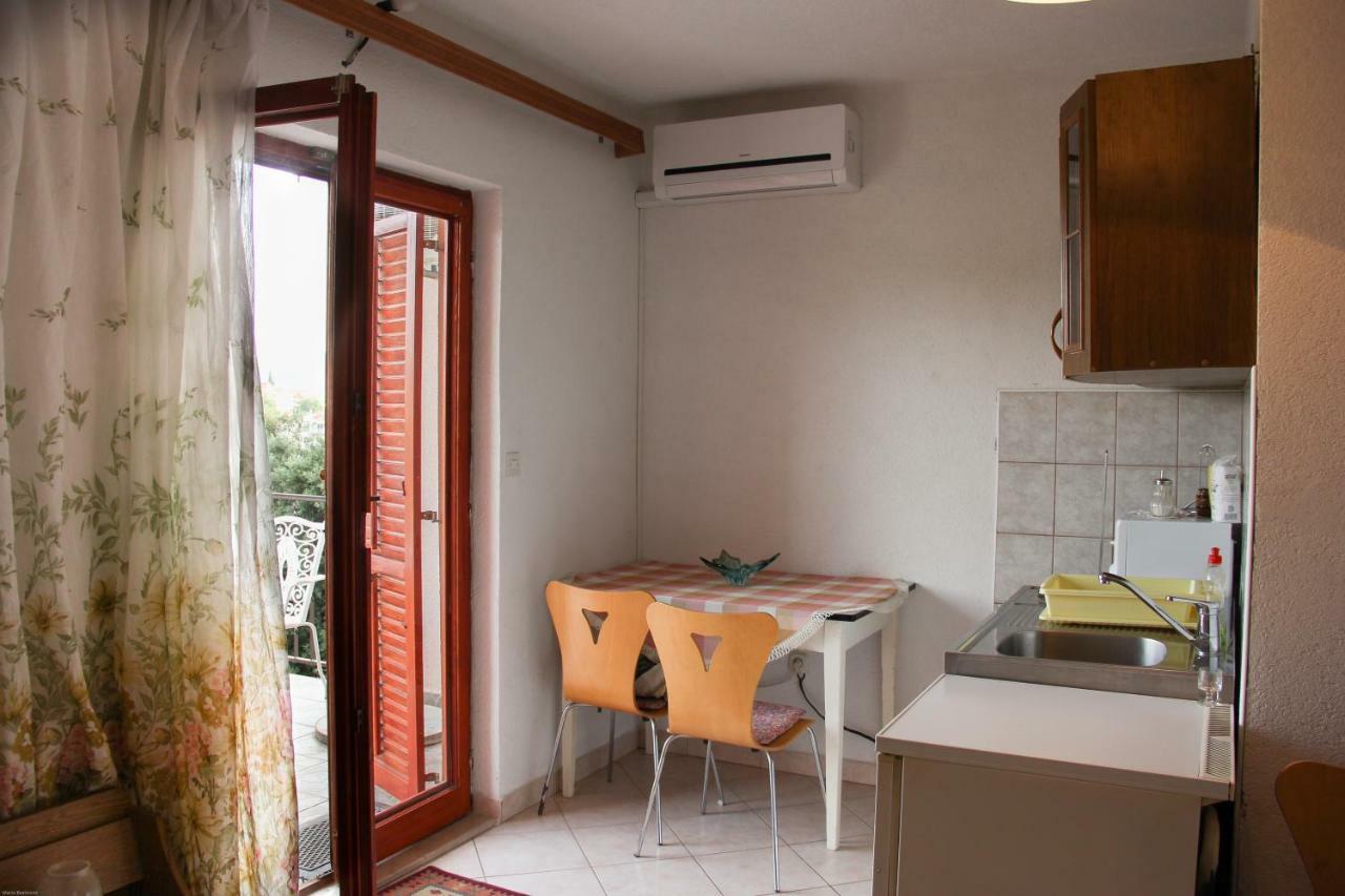 Apartmani Nada เซเกต วรันยีชา ภายนอก รูปภาพ