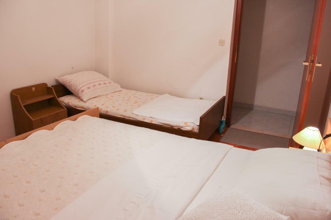 Apartmani Nada เซเกต วรันยีชา ภายนอก รูปภาพ